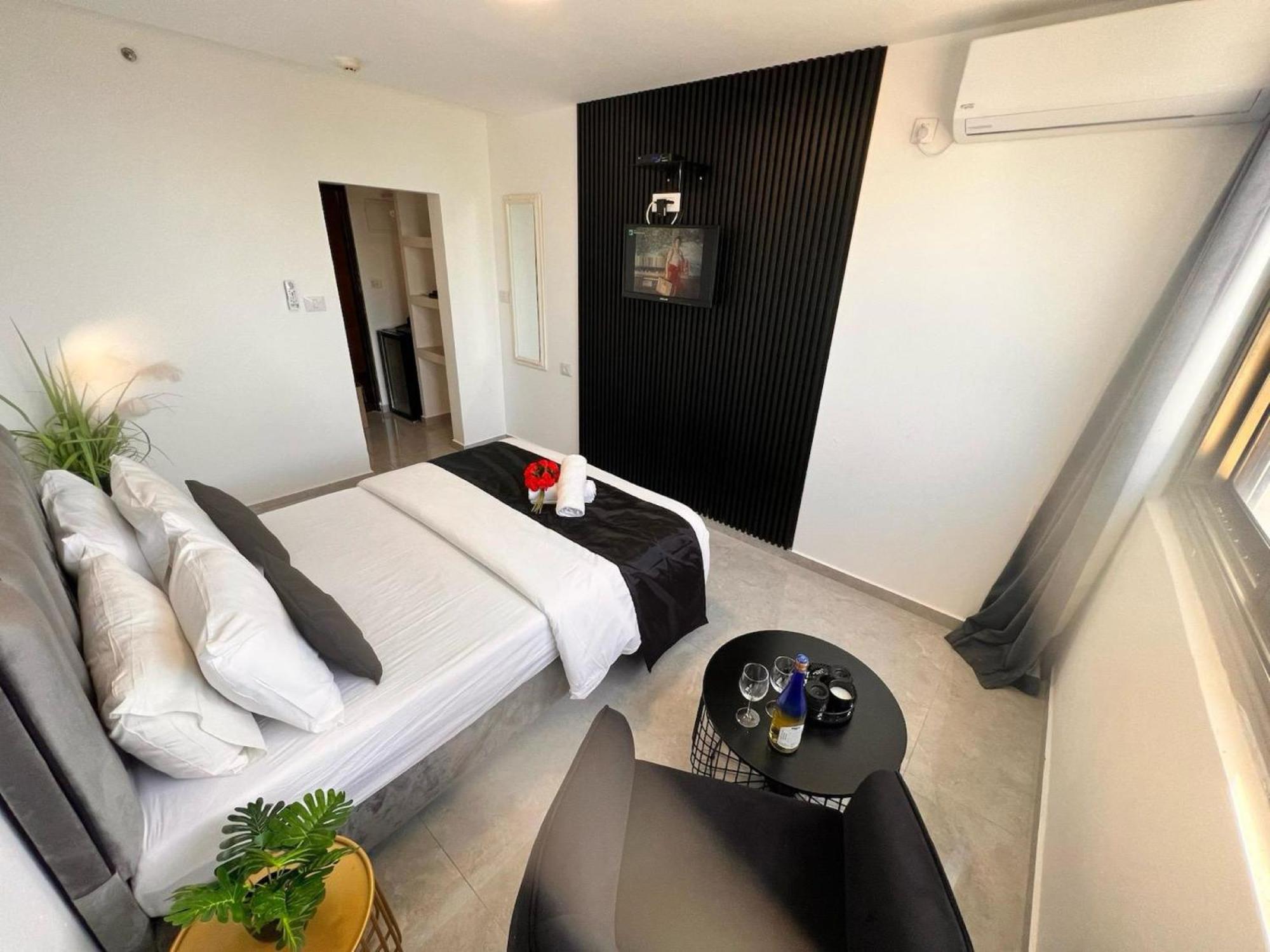 Elis Boutique Hotel Bat Jam Exteriér fotografie